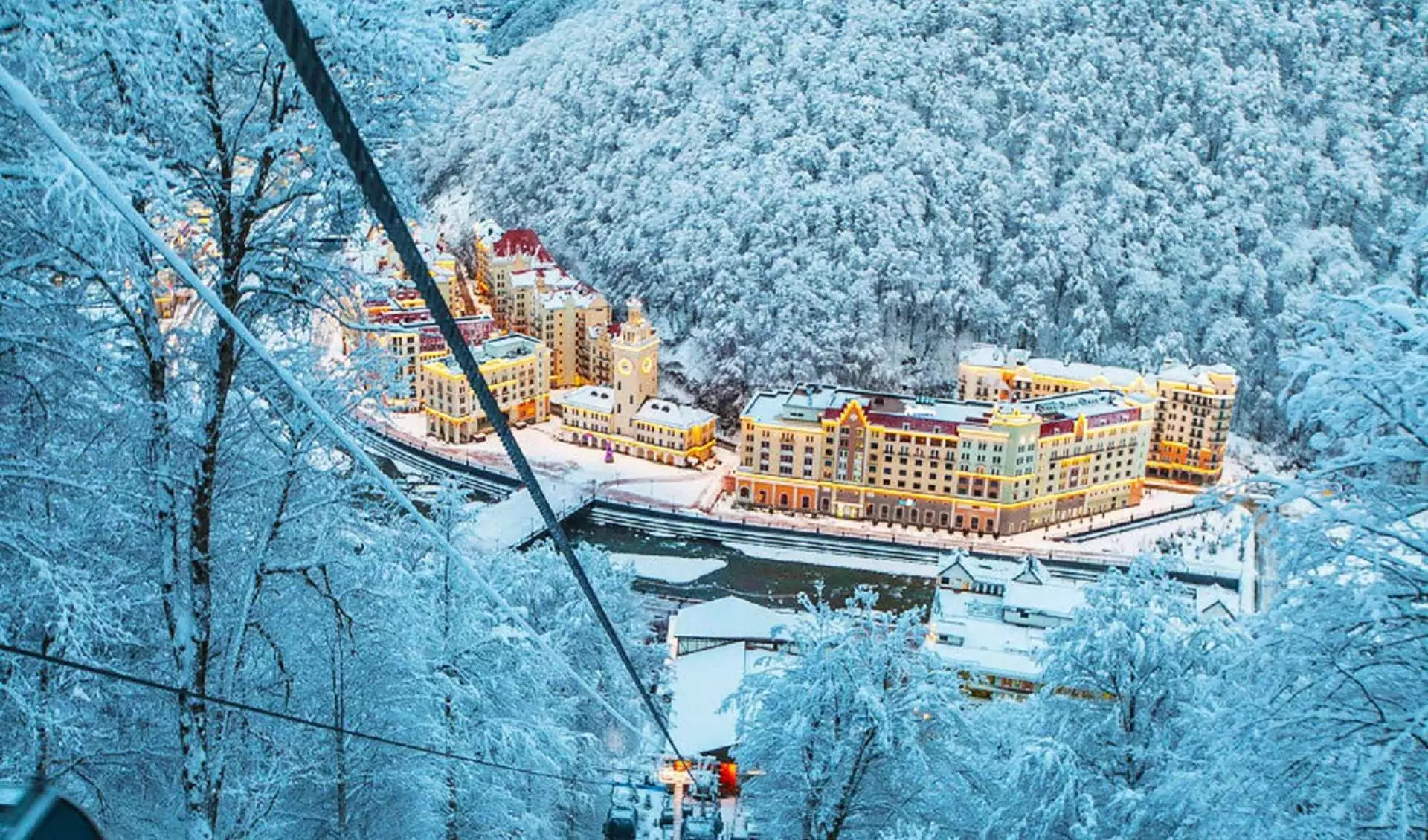 Назван лучший горнолыжный курорт в России.