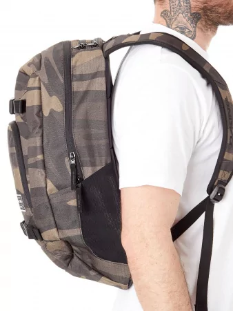 Рюкзак DAKINE EXPLORER BLACK STRIPE 26L SS18