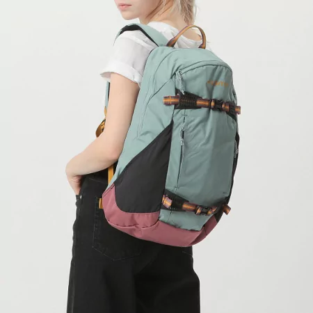 Рюкзак BURTON DAY HIKER PACK FISH BLANKET 25L SS21